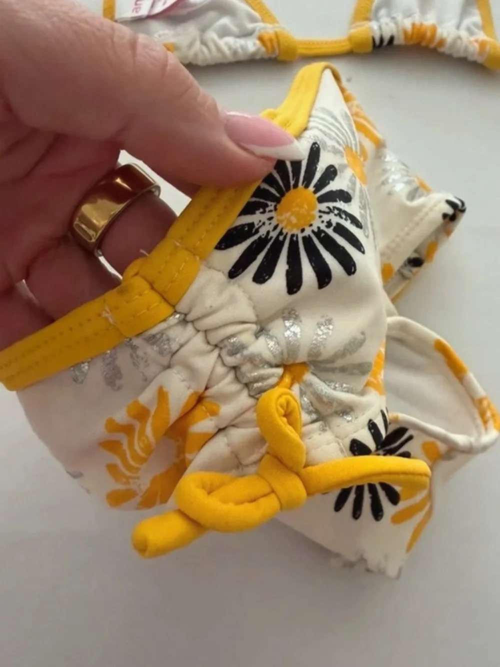 Amy Coe Baby Girls Sunflower 🌻 2PC Bikini Swimsuit in White, 18 Months
